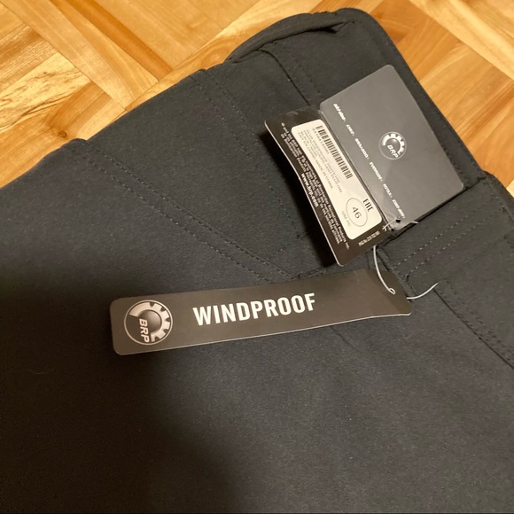 NWT Plus size Windproof pant - Picture 11 of 12